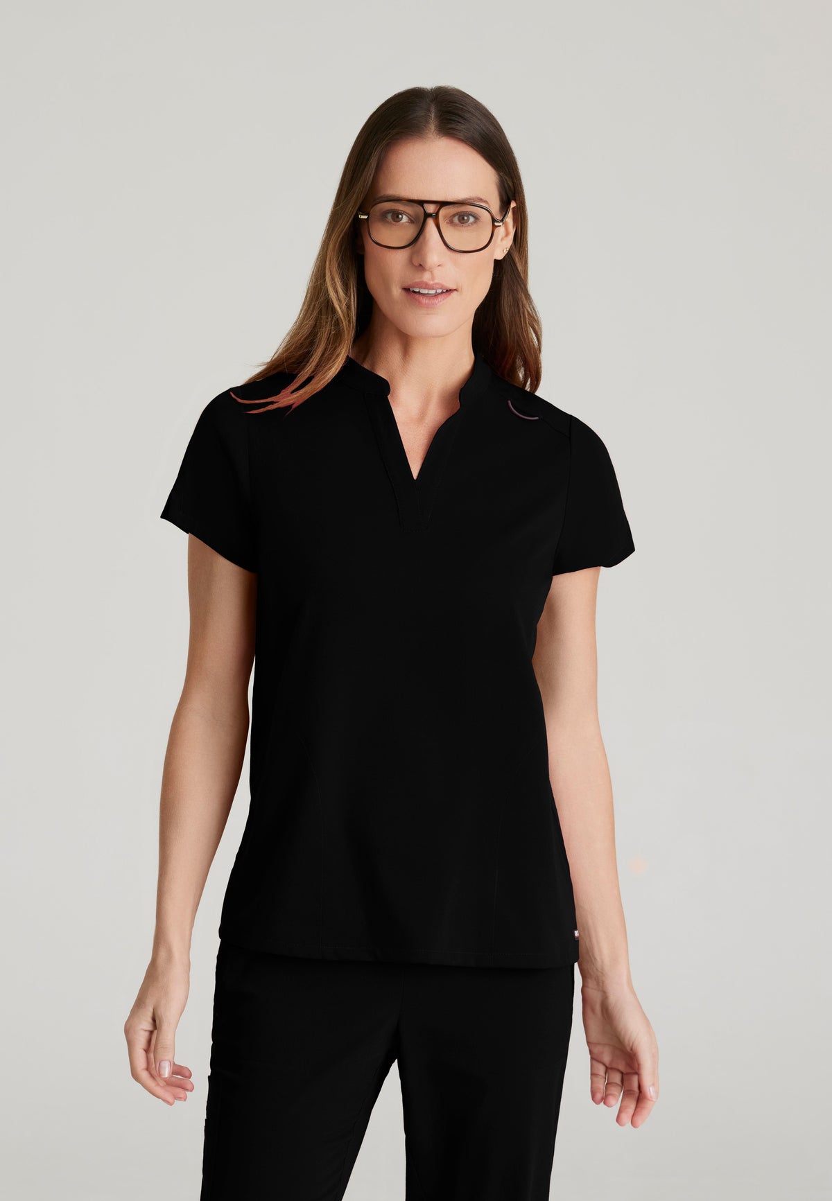 Ladies Avery Scrub Top in 01 Black
